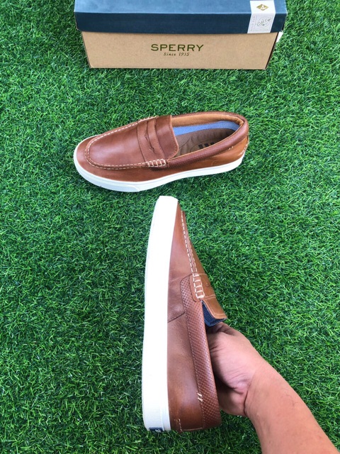 Giày sperry chính hãng