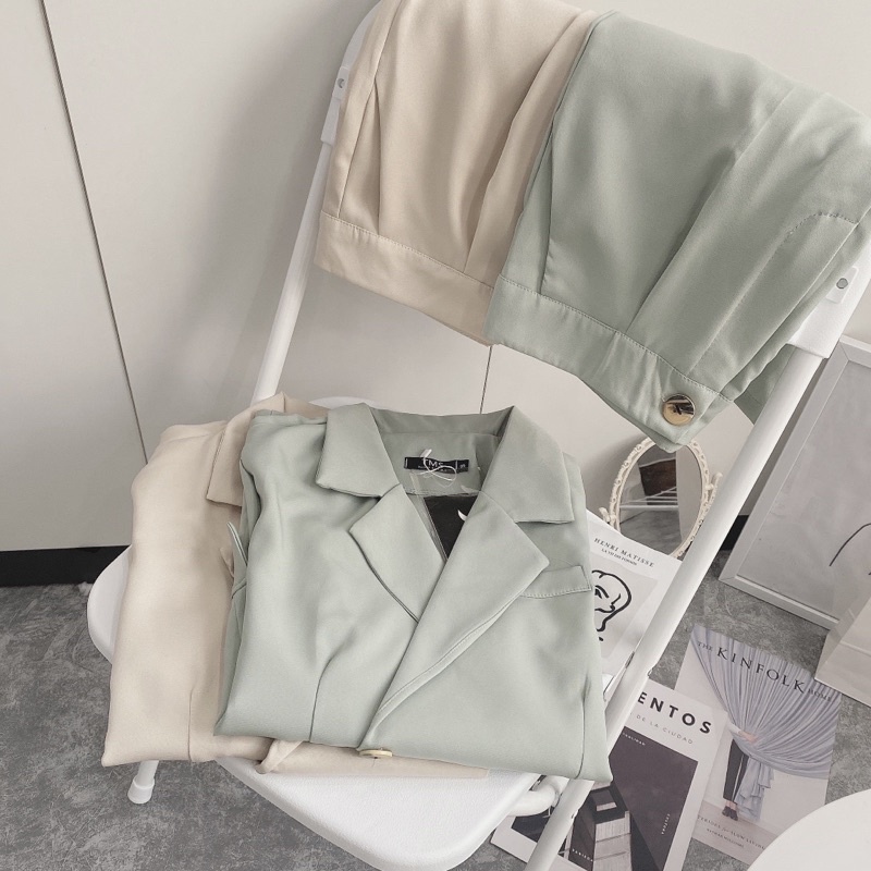 Sét áo vest nữ mặc hè, Bộ áo vest mix quần sooc | BigBuy360 - bigbuy360.vn