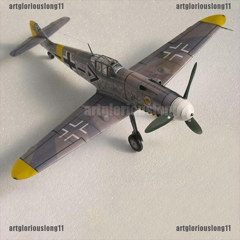 Mô Hình Máy Bay Ném Bom Bf-109 G6 / G14 Tỉ Lệ 1: 32