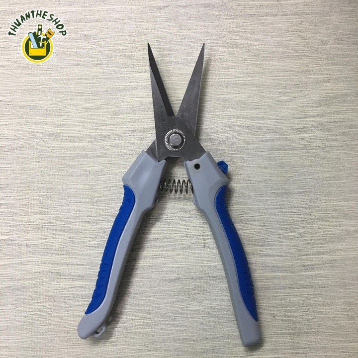 Kéo cắt đa năng mũi nhọn C mart A0054-08