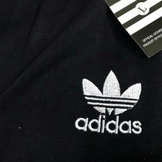 Quần thể thao adidas
