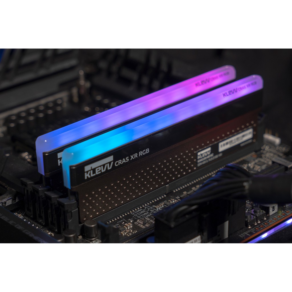 Bộ nhớ trong RAM DDR4 Klevv CRAS XR RGB Bus 3600 C18