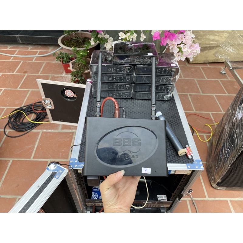 Mic BBS bãi đầu thu nhỏ