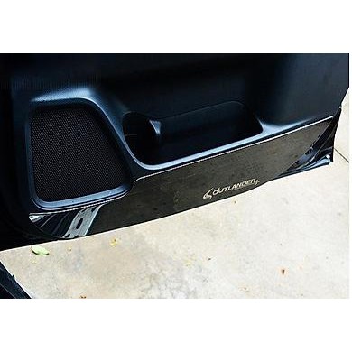 Bộ ốp Titan chống trầy xước Tapli Mitsubishi Outlander 2018-2020 tặng kèm băng dính 3M