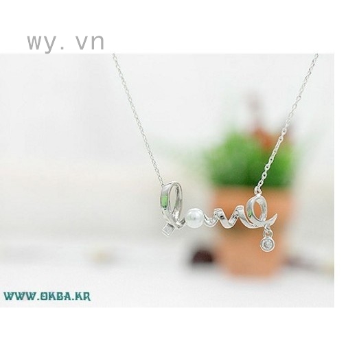 Dây chuyền mặt chữ LOVE dễ thương cho nữ