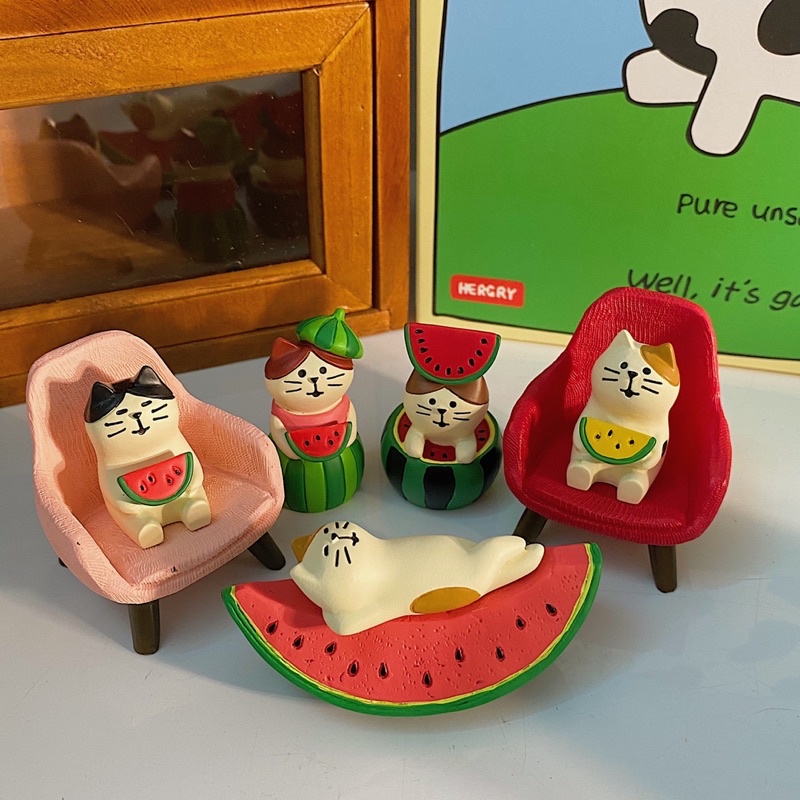 Mô hình mèo chủ đề Dưa hấu