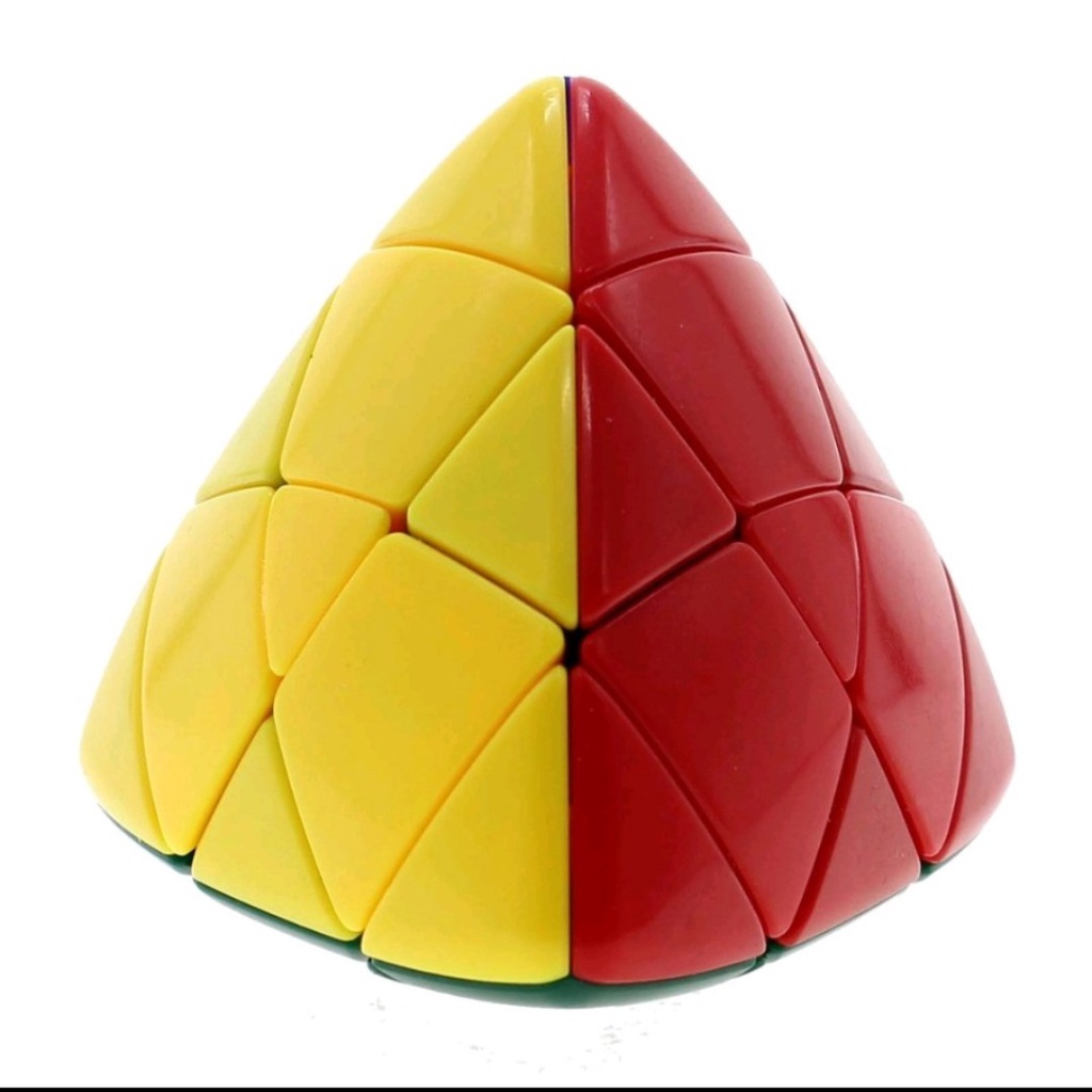 Rubic 3x3 tam giác cong