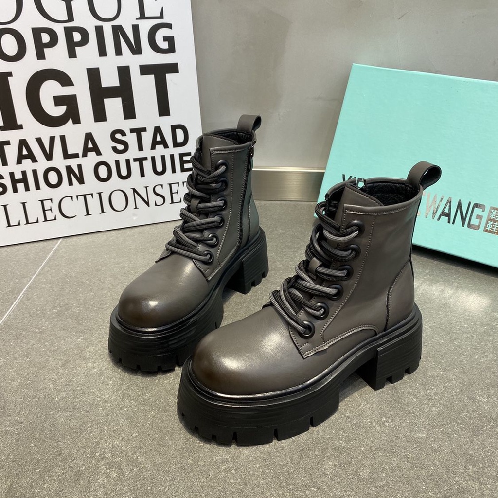 Giày Bốt Martin Đế Dày Tăng Chiều Cao Phong Cách Mới Mùa Thu 2022