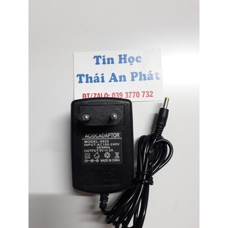 Adapter 9V-2A đầu nhỏ 4.0mm ,chuyên cho loa kéo nhỏ,máy nghe nhạc CD... hàng chất lượng.