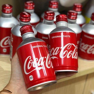 Nước Coca Cola Nhật Bản chai nắp vặn 300ml