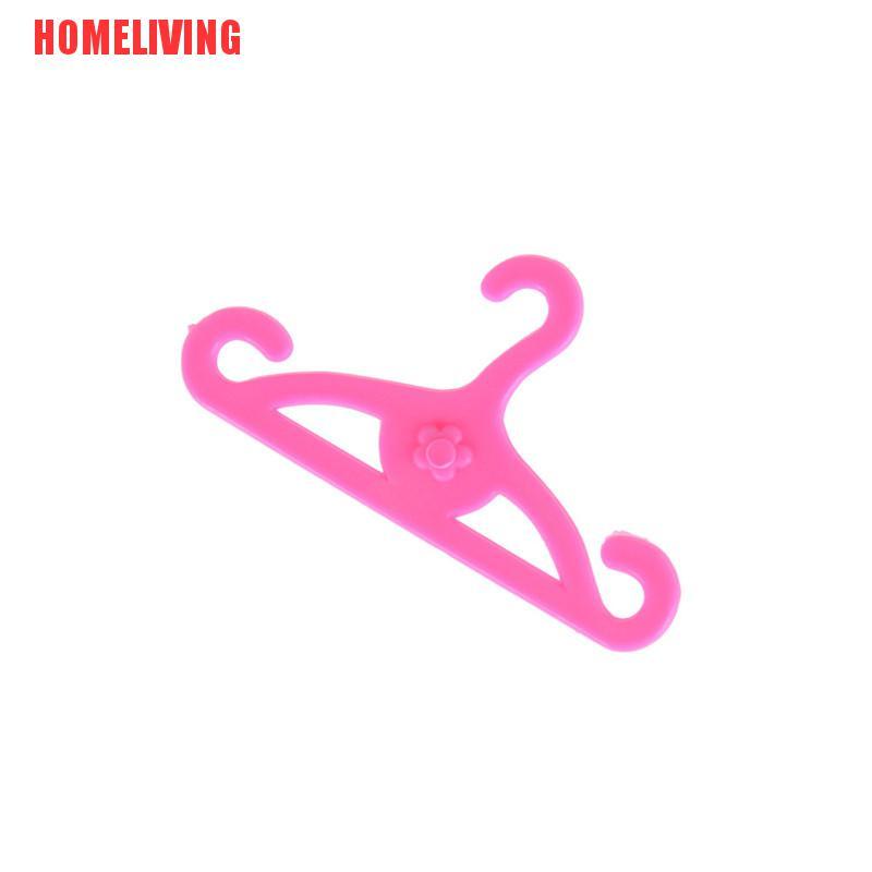 Set 20 Móc Treo Quần Áo Màu Hồng Cho Búp Bê Barbie