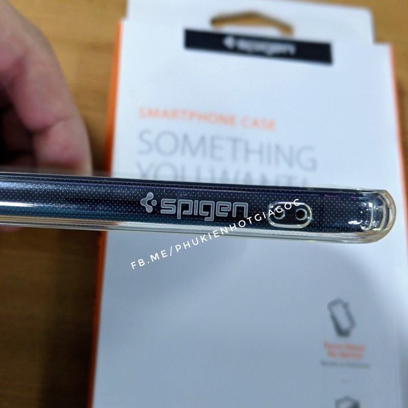 (SẵnVN) Ốp lưng SPIGEN iPhone 11 Pro Max /11 Quartz Hybrid Fit trong suốt, mỏng, chống shock