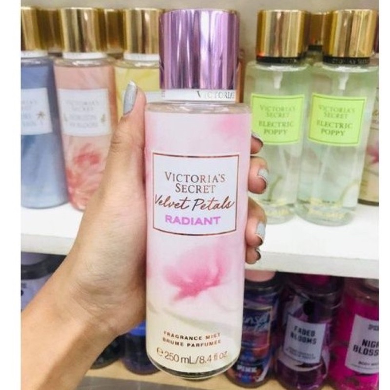 Xịt Thơm  Toàn Thân Victoria’s Secret Radiant Fragrance Mist (250ml)