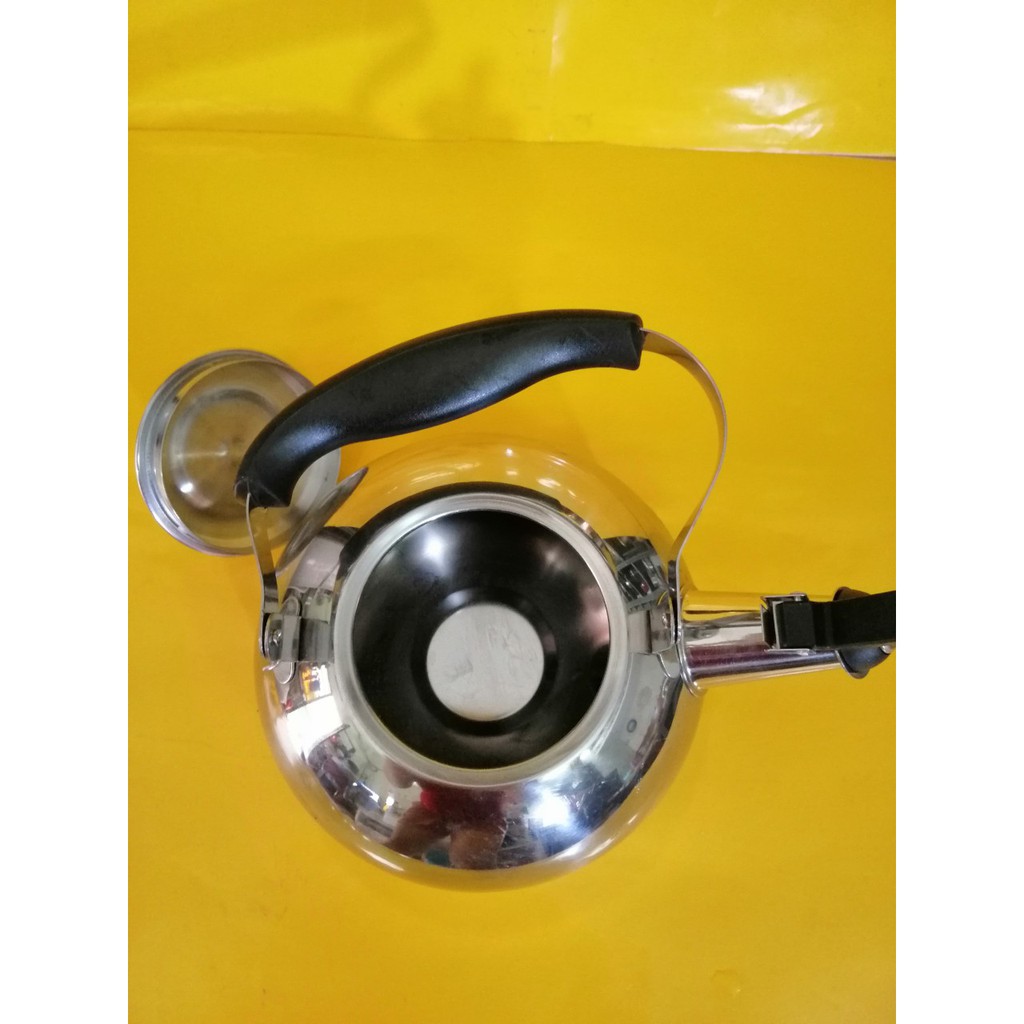 Ấm inox nội địa Nhật 2L (79), dùng được bếp từ