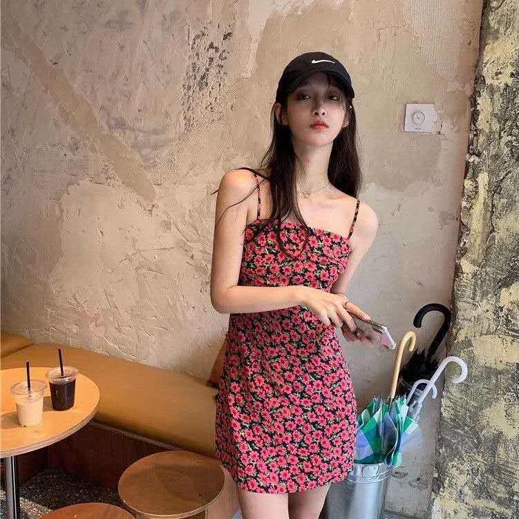 Đầm Hoa Hai Dây Phong Cách Retro Nữ Tính | BigBuy360 - bigbuy360.vn