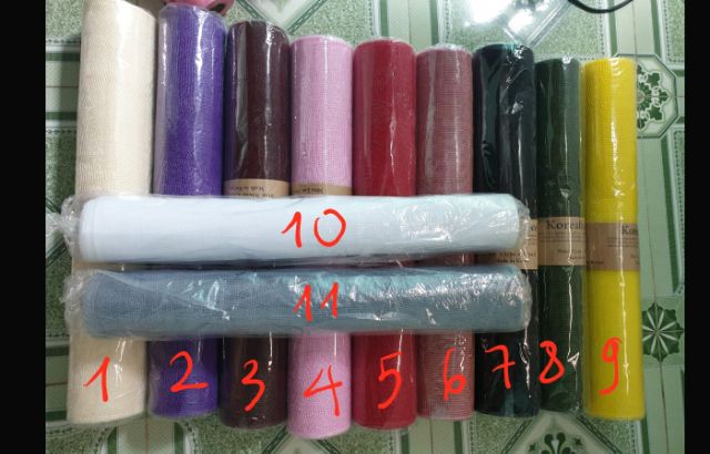 Lưới thô bó hoa sáp đủ màu đẹp.