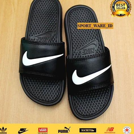 Giày Sandal Nike Bennasi Màu Trắng Đen