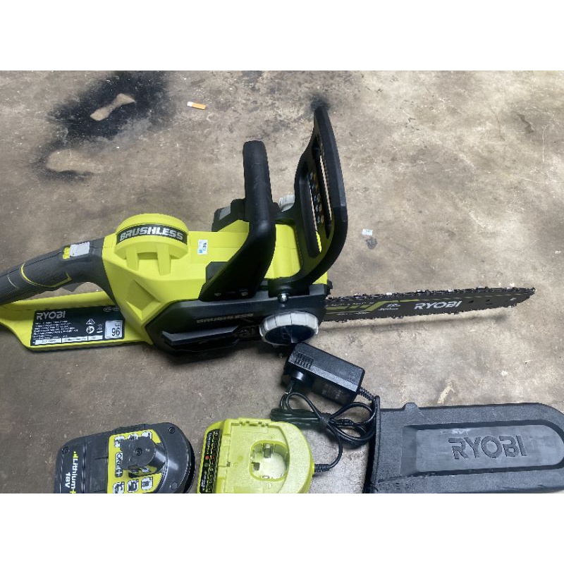 Bộ Cưa Xích Pin 18V RYOBI