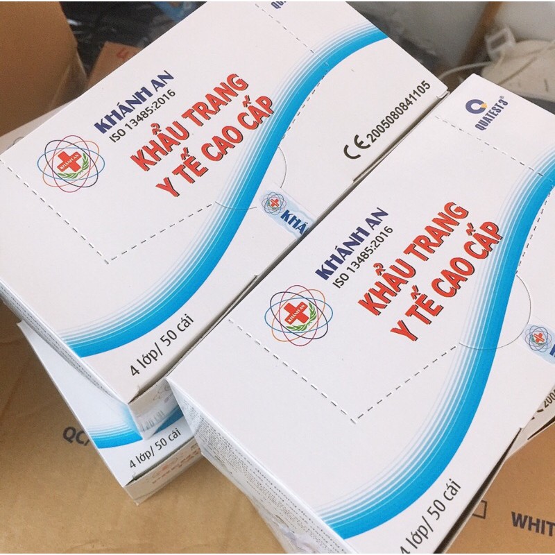 Hộp khẩu trang y tế Khánh An 4 lớp 50 cái loại kháng khuẩn màu trắng