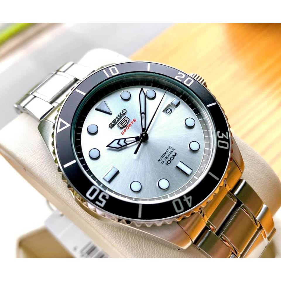 Đồng hồ nam SEIKO 5 SPORT AUTOMATIC SRPB87K1