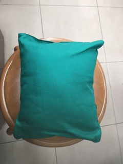 Gối kê tay khám bệnh, lấy máu