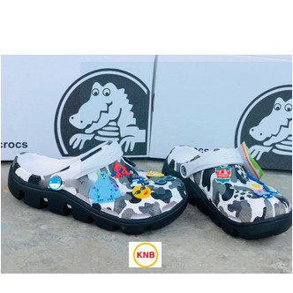 Dép Cá Sấu, Dép Cross Camo Đốm Đen Trắng Đế Đen - DUET SPORT - Dép Nam Nữ Tặng Kèm 12 Jitbitz + Hộp
