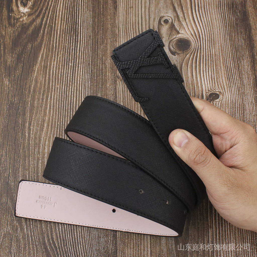 Caro Thắt Lưng Da Mềm Thời Trang Nam lv Monolic gold face  hhi7