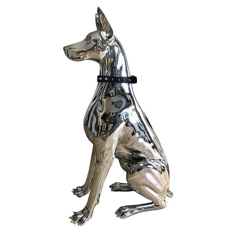 Mô hình chú chó trang trí phòng khách 2.10