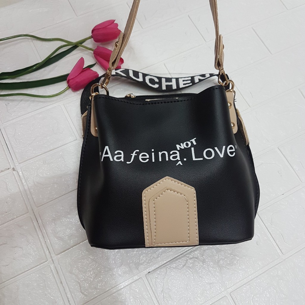 [GIA RẺ NHẤT SHOPEE]Túi đeo chéo Aafeina not Love