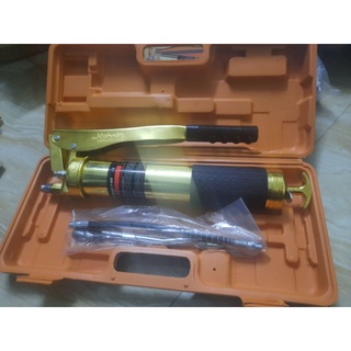 Bơm mỡ cầm tay