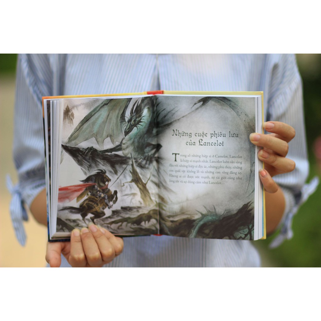 Sách - Illustrated Classics - Truyền thuyết Vua Arthur