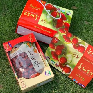 TÁO ĐỎ HÀN QUỐC LOẠI 1 HỘP 1KG + TÚI XÁCH