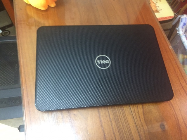 Dell 3521 i3 3217u, ram 4g, hdd 500g, cạc hình rời 2g máy nguyên tem.