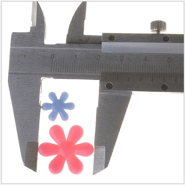 10-25-50gam hạt nhựa hoa 6 cánh size 15mm &amp; 25mm có lỗ xỏ vòng, đồ chơi cho bé