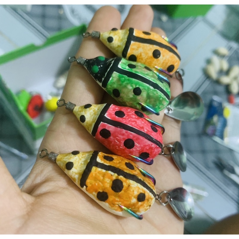 NHÁI HƠI BỌ CÁNH CAM