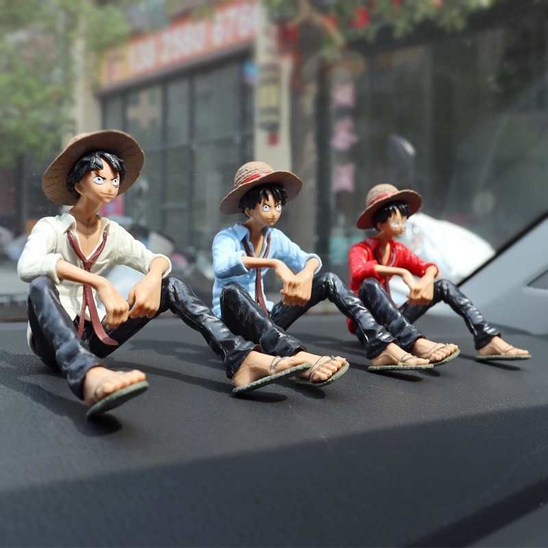 Mô hình nhân vật Luffy trong phim hoạt hình One Piece trang trí xe hơi