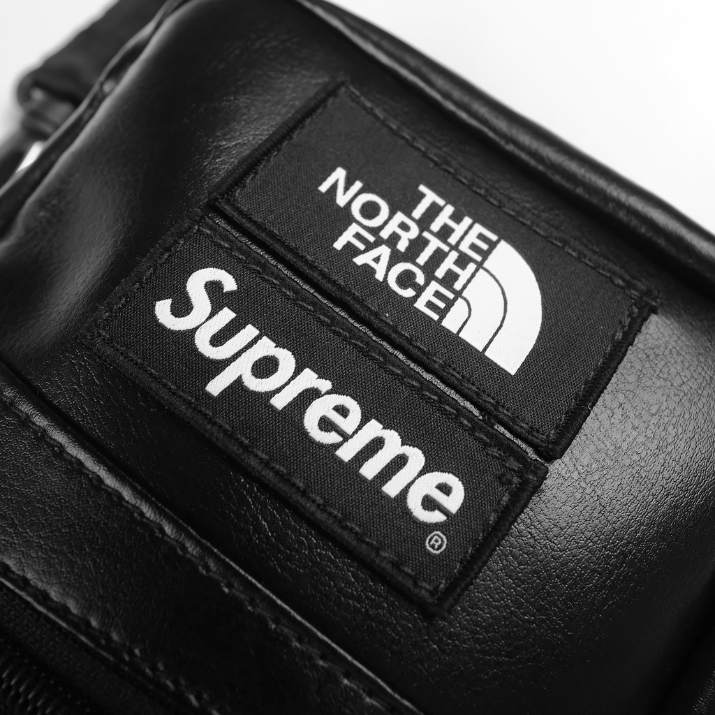 Túi Đeo Chéo SUPREME x THE NORTH FACE