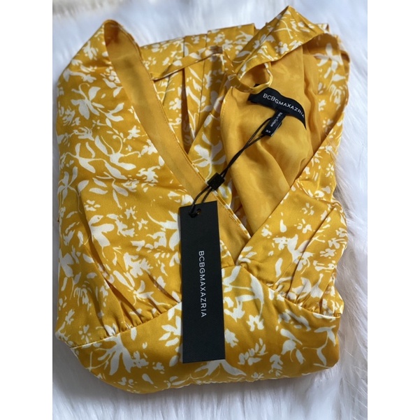 ĐẦM BCBGMAXAZRIA MÀU VÀNG