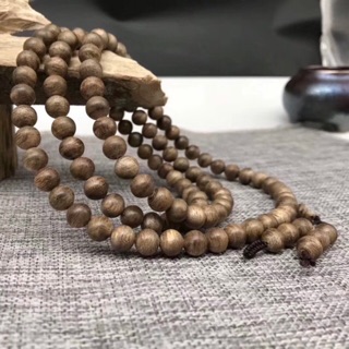 Vòng Đeo Tay Trầm Hương 108 Hạt