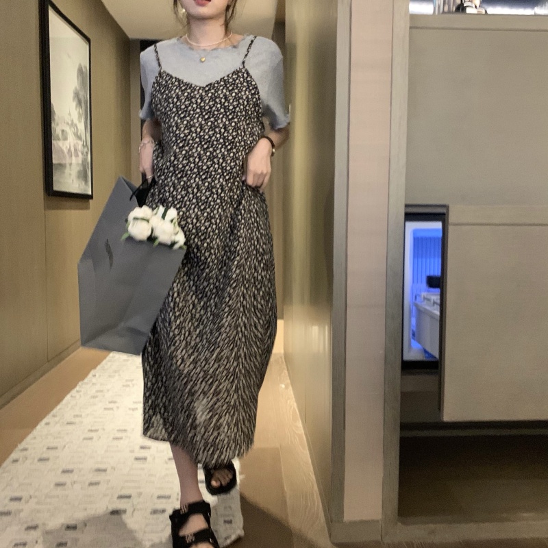 |V04| Váy hoa nhí hai dây xẻ tà