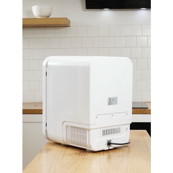 Tủ lạnh mini Moaz BéBé MB028 - Bảo quản sữa, mỹ phẩm cho mẹ