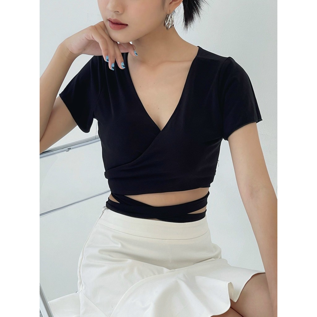 Áo croptop đắp chéo cột dây - Galore Top