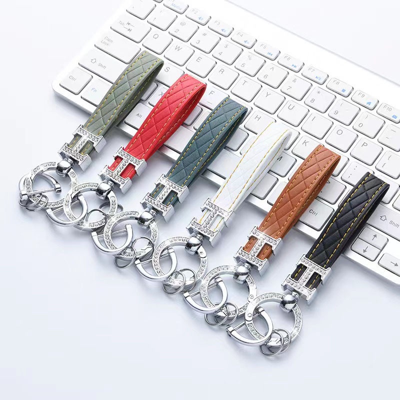 [Giá Nhà Máy] Móc Khóa Xe Hơi Cặp Đôi Bằng Hợp Kim Kẽm Khắc Chữ H Đính Kim Cương Bán Sỉ Làm Quà Tặng