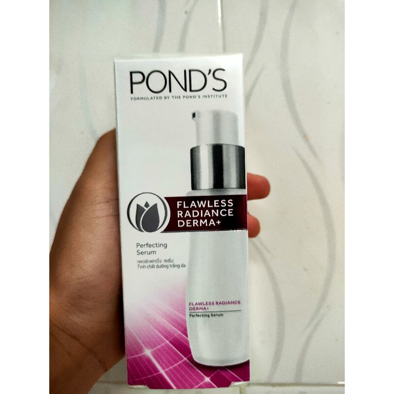 Tinh Chất Dưỡng Trắng Da Pond's Flawless Radiance Derma Perfecting Serum (30ml)