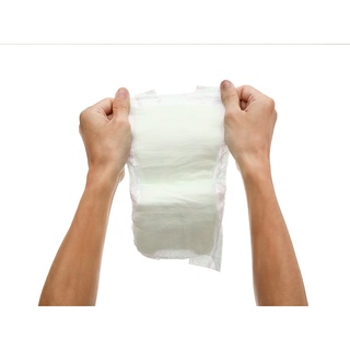 (Tặng 6 tã dán) Miếng lót sơ sinh Bobby size NB1 64 miếng (cho bé dưới 5 kg)