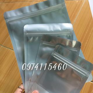 1 thùng 25kg / size túi zipper đáy đứng mặt bạc.