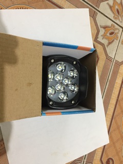 Đèn led trợ sáng 9 led