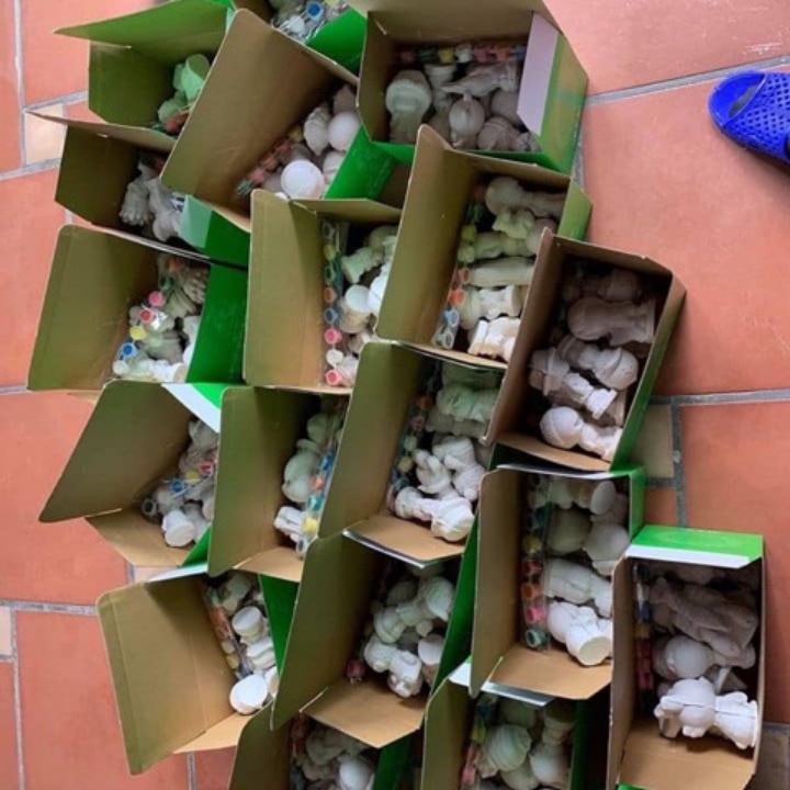 Bộ tô tượng-  Tặng 1bút- 6 màu