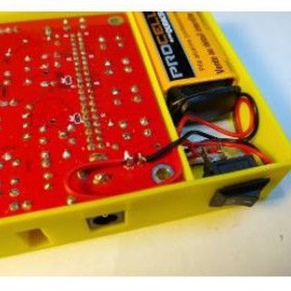 Vỏ case mạch DSO138 có ngăn để pin 9v