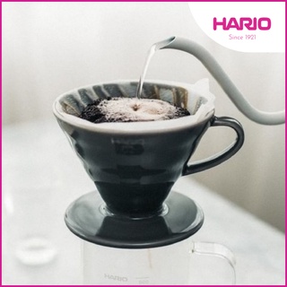 Phễu Sứ Pha Cà Phê HARIO V60-VDC-02-MB-UEX (Size 02 - Màu Đen - Kèm Muỗng Đo Lường)